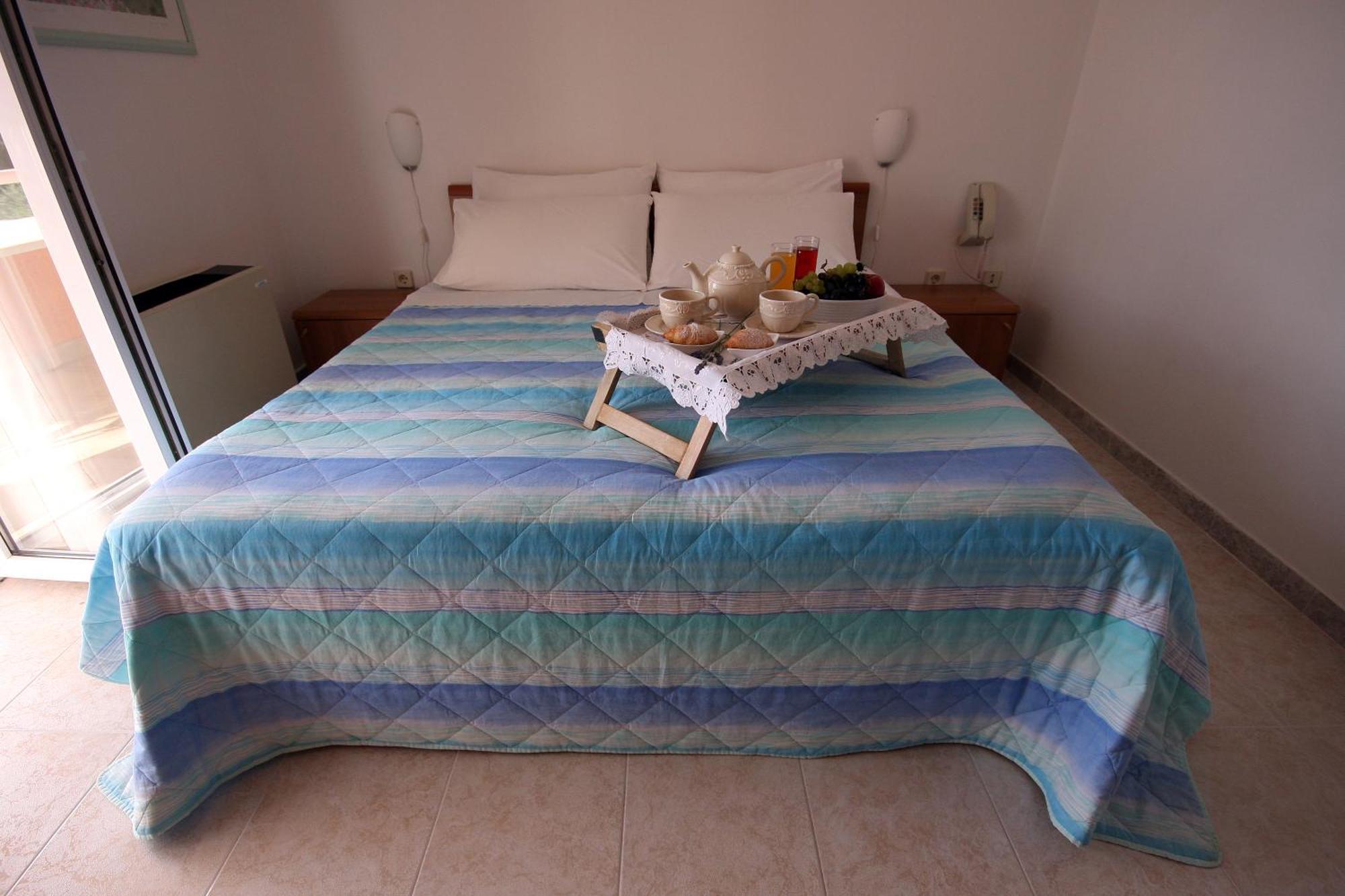 Hotel Carmen Krnica Ruang foto